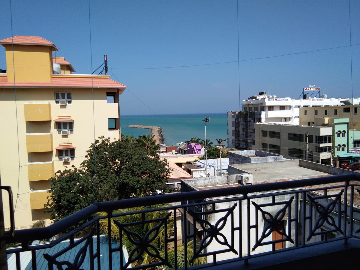 Hotel Sivamurugan Kanyakumari Exteriör bild