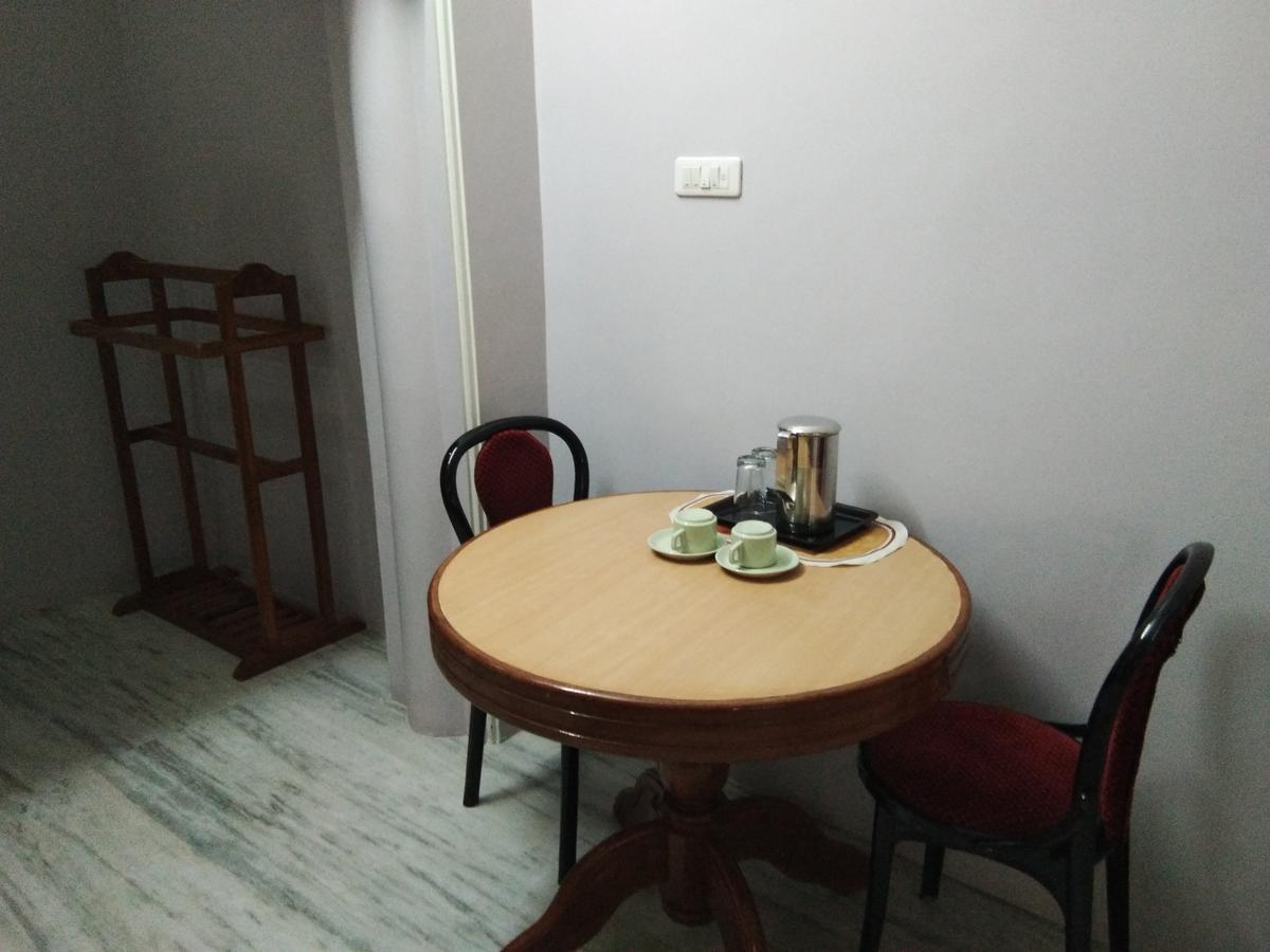 Hotel Sivamurugan Kanyakumari Exteriör bild
